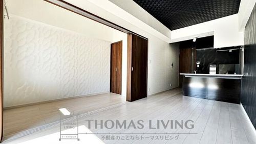 プレジデンス ざ・さくら通りの居間