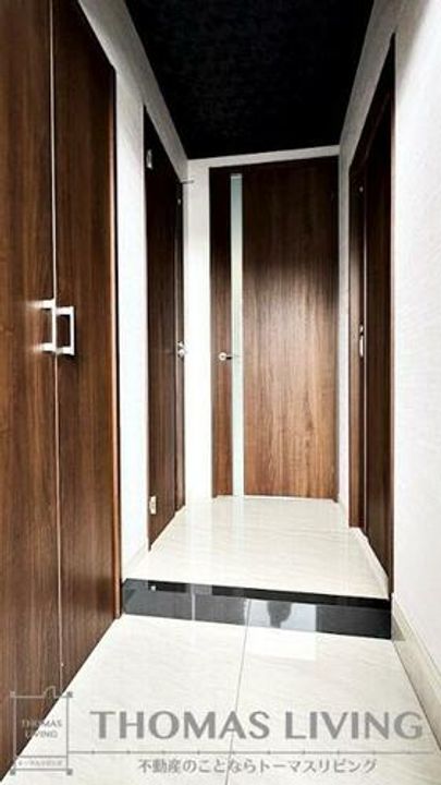 プレジデンス ざ・さくら通りの玄関