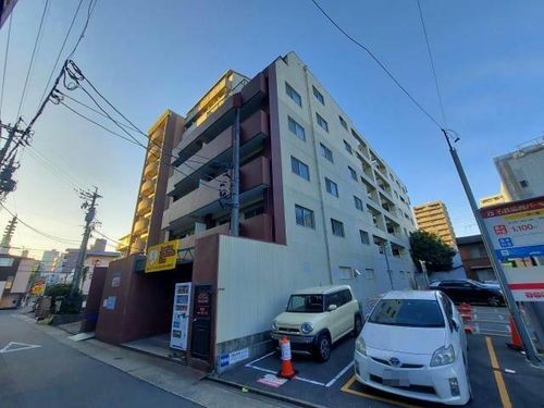 愛知県名古屋市東区泉2丁目(マンション)の賃貸物件の外観