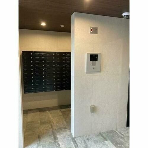 福岡県久留米市花畑2丁目(マンション)の賃貸物件の玄関