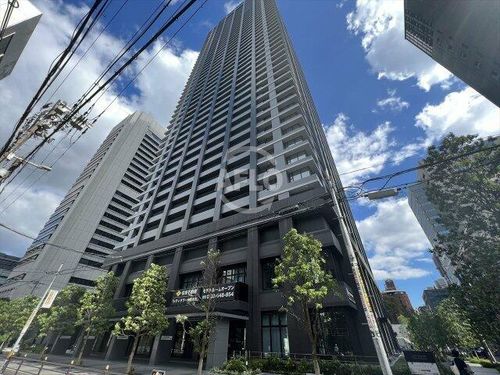 シティタワー大阪本町の外観