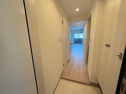 ウェルスクエア帝塚山の玄関