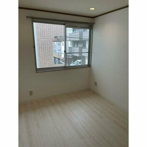 シャトープラムの内装