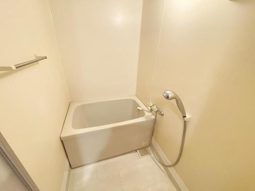 エステート徳重の風呂