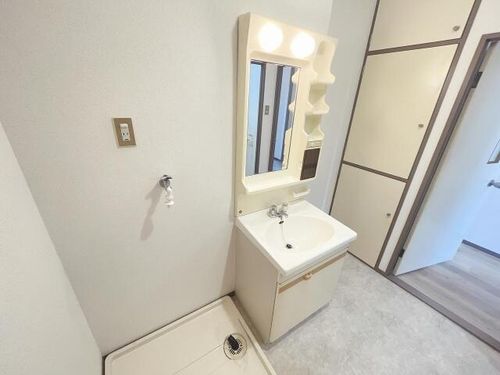 エステート徳重の内装