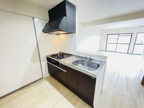 横吹小菅ビルのキッチン