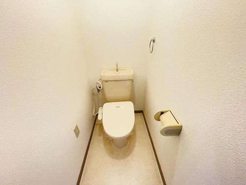 横吹小菅ビルの内装