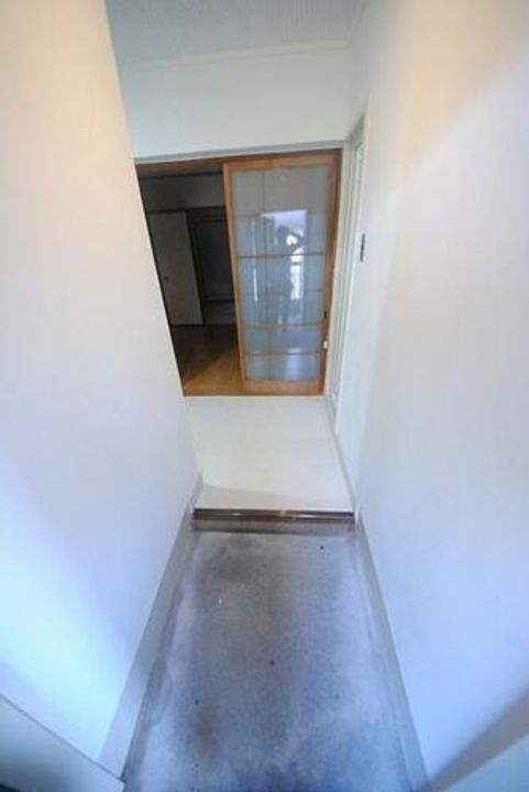 ハイツ白龍の玄関