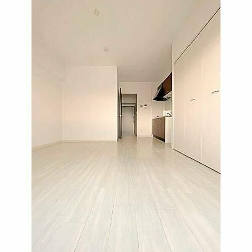 スカイコート松原の居間