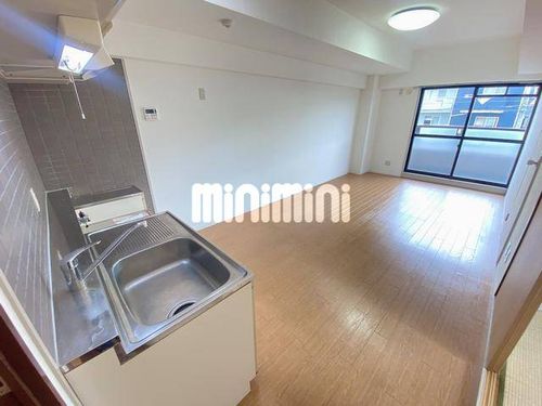 グランシャリオの居間