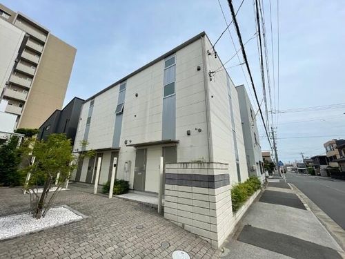 セリングトゥーレB102の外観