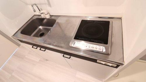 ルミエール霞ヶ丘のキッチン