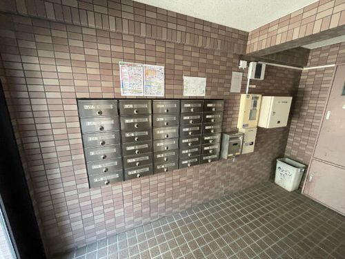 パブリックサイド71の玄関