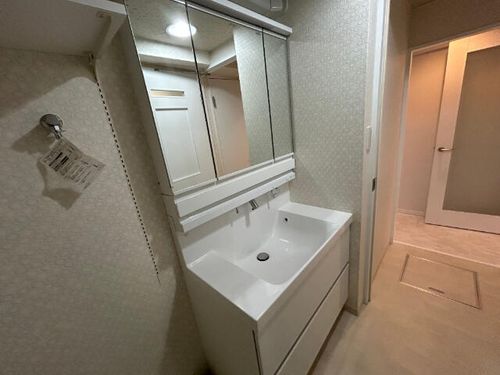 コープ野村東桜の内装