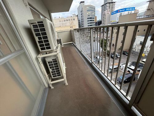 コープ野村東桜の内装