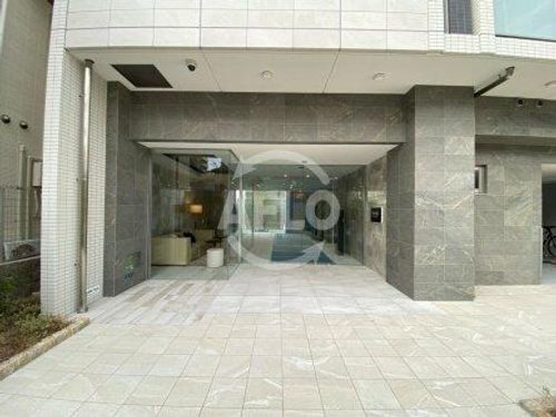 スプランディッド天王寺3の玄関