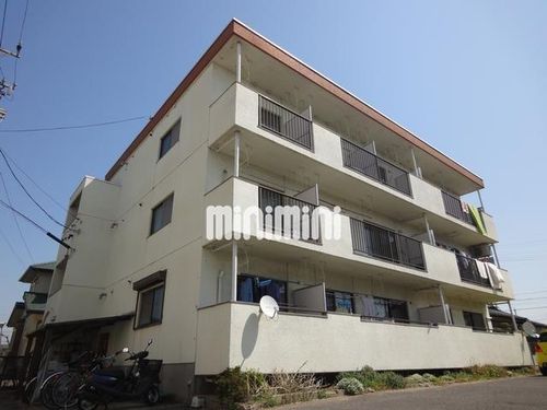 八幡コーポの外観