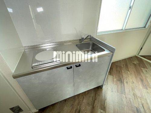 ナビオ杁中のキッチン