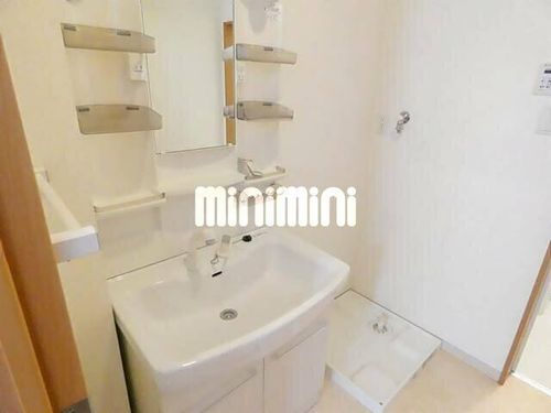 ファルダ不二ヶ丘の内装