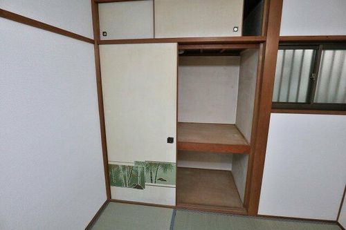 小川マンションの内装