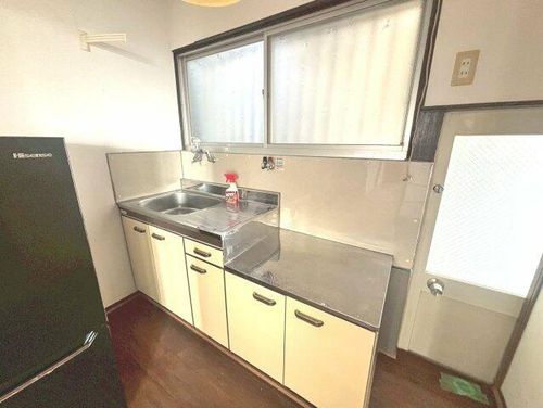 大阪府羽曳野市伊賀6丁目(一戸建)の賃貸物件のキッチン