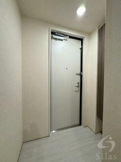 ヴァン ソレイユ 二条の玄関