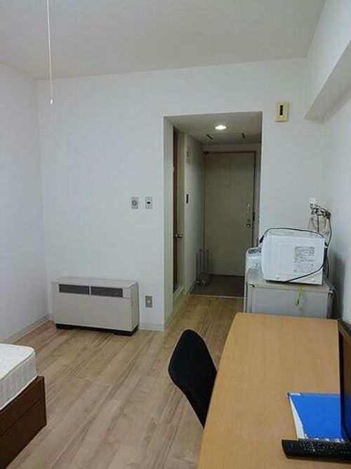 南4条ユニハウスの玄関