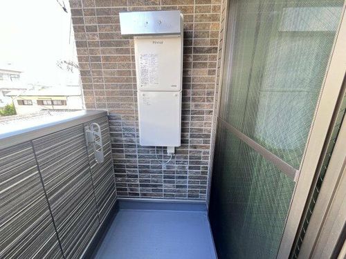 エヌエムキャトフヴァントゥレーズ3Cの内装