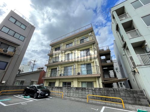 清和マンションの外観