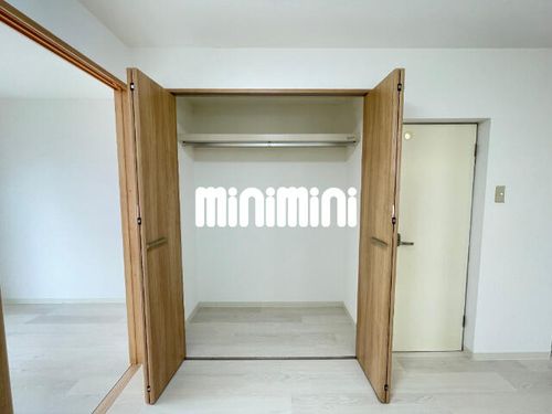 清和マンションの内装