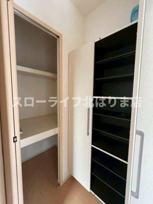 モス フロックス ノイの内装