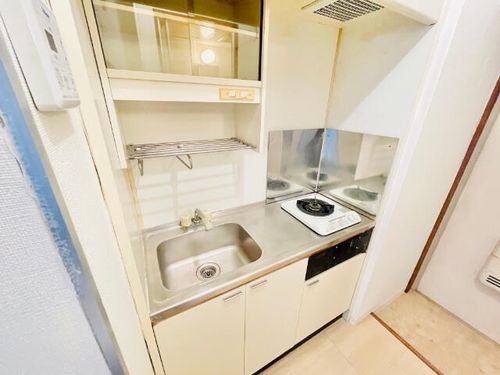 シャトー山田のキッチン