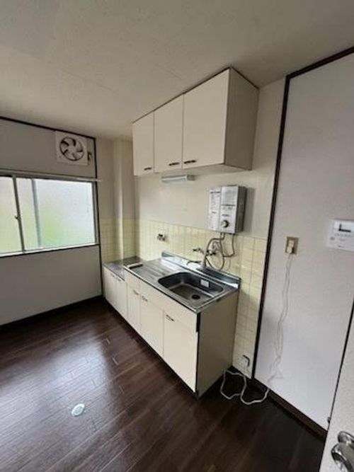 レクシーズ大蔵301のキッチン