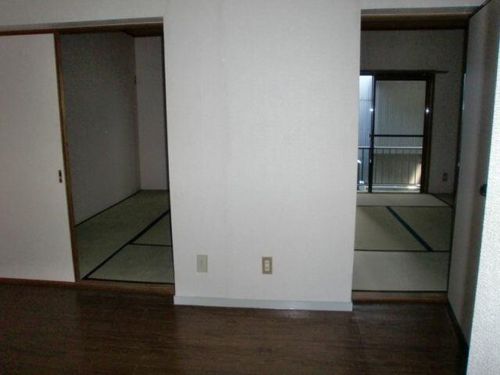 泉楽マンションの内装