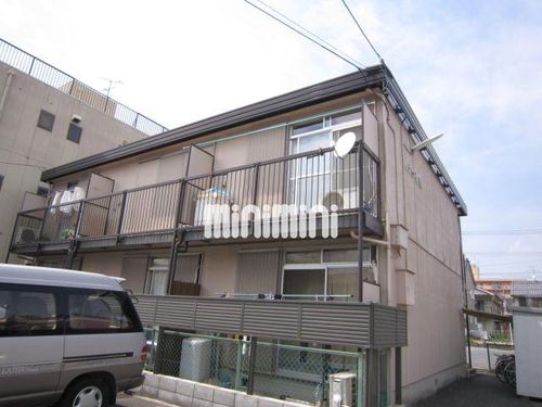 ハイツ弥生の外観