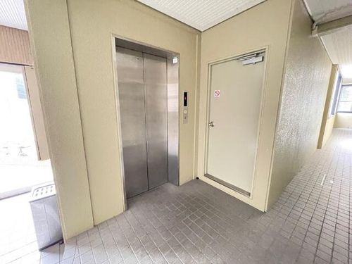 ラ・メゾン・メルヴェイユの玄関