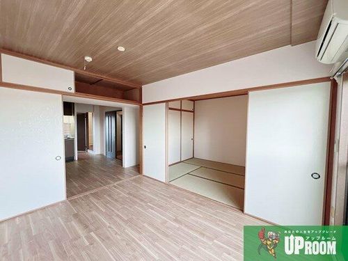 パラシオイトウ302の居間