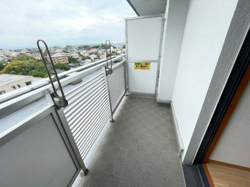 HAPPY FUN 八事石坂の内装