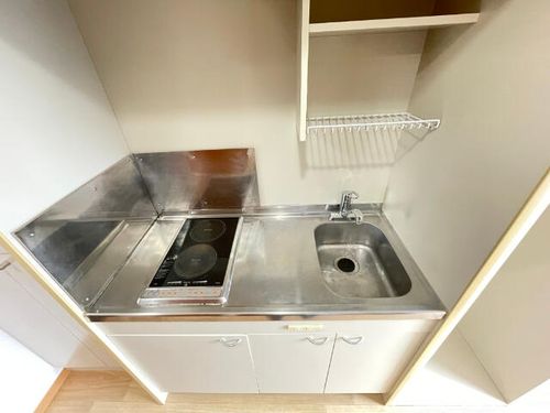 HAPPY FUN 八事石坂のキッチン