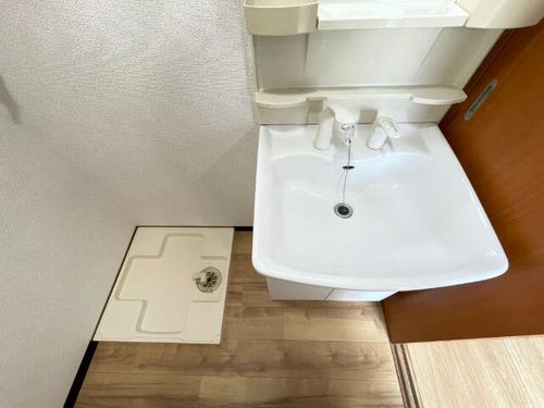 HAPPY FUN 八事石坂の内装