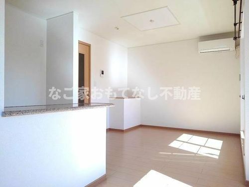 ヴィラ・グランシャリオの居間