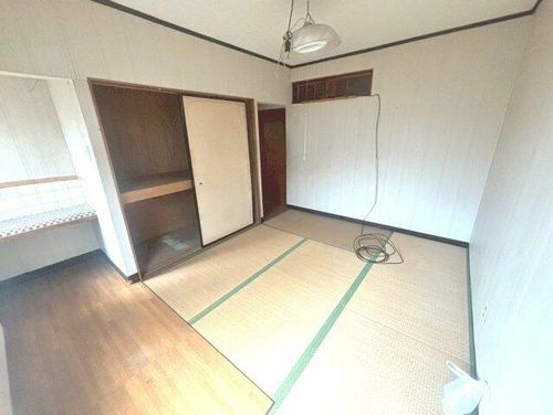 高見パンションの内装