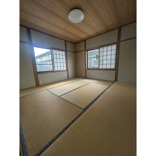 京都府京都市左京区岩倉幡枝町(一戸建)の賃貸物件の居間