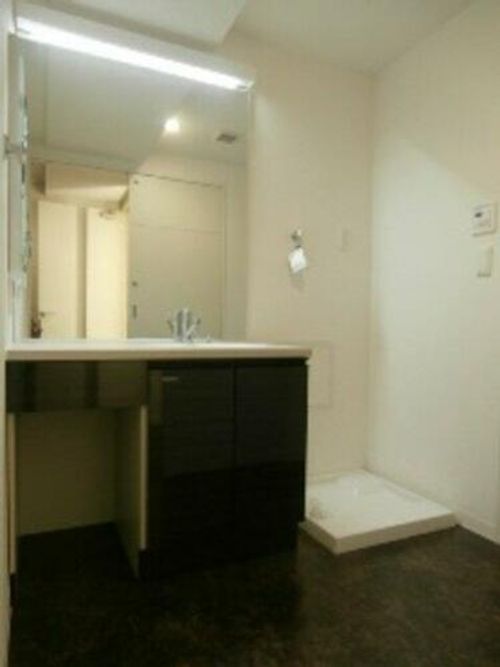 Y‘s Court東梅田の内装