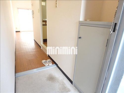 ラ・メゾンド・リラの玄関