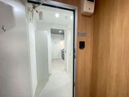 Infina一宮105の玄関