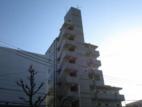 アーバンドエル豊岡の外観