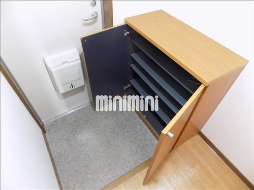 ファミールハイツK・Sの玄関