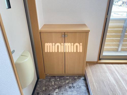 サンフレンズ舞坂ⅡB棟の玄関