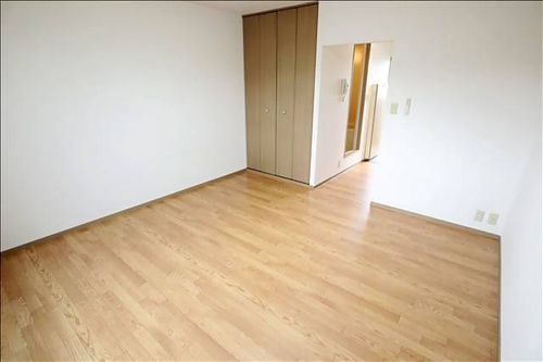 フォルサ茶屋ヶ坂の居間